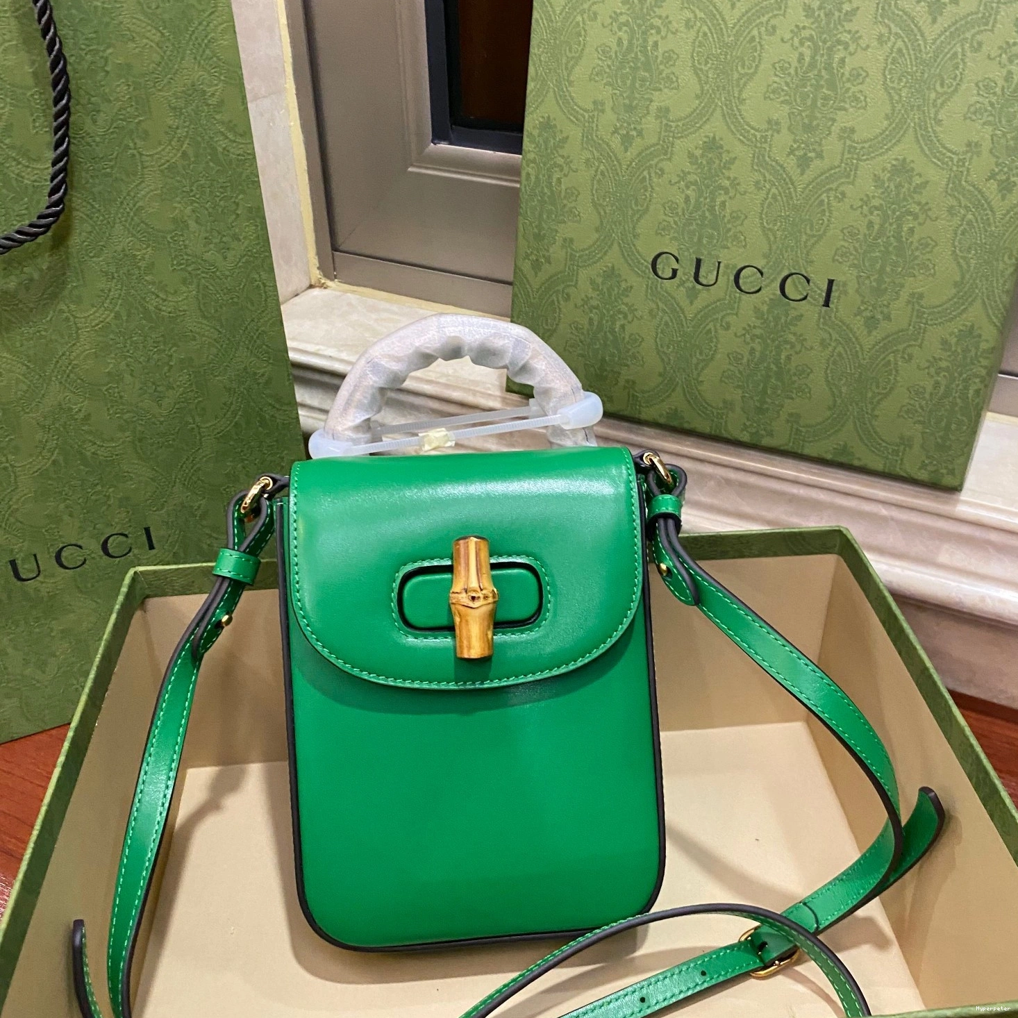 Hyper Peter handbag mini Gucci Bamboo 0730